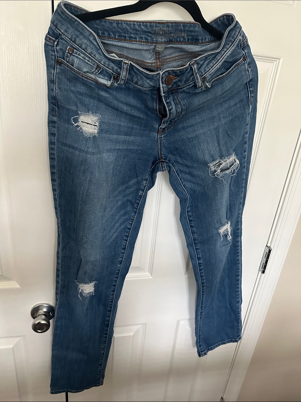 Soho Women's Distressed Straight Leg Jeans in Blue